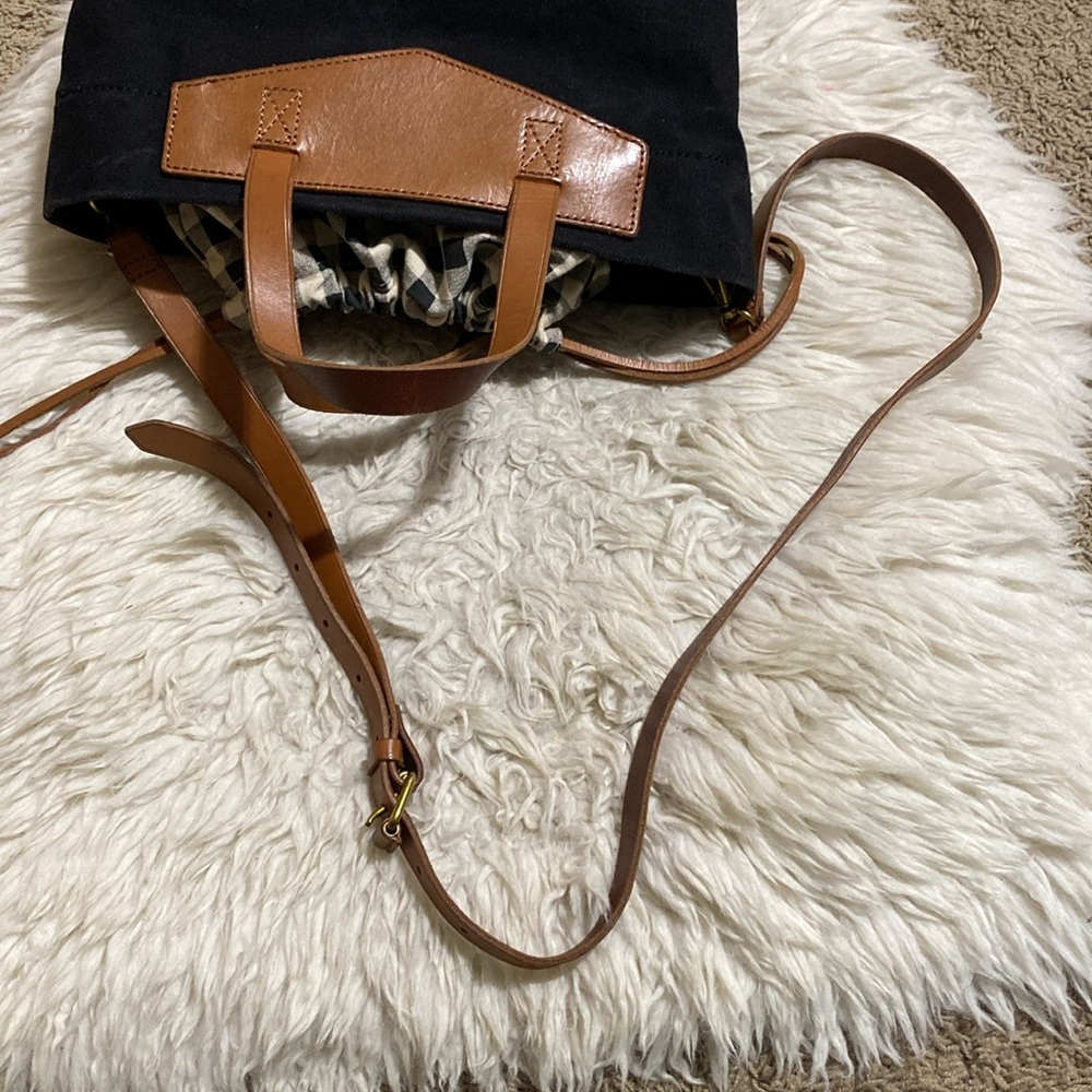 MADEWELL The Canvas Mini Drawstring‎ Black Crossbody Bag. - Picture 8 of 13